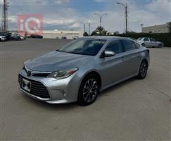 تويوتا أفالون